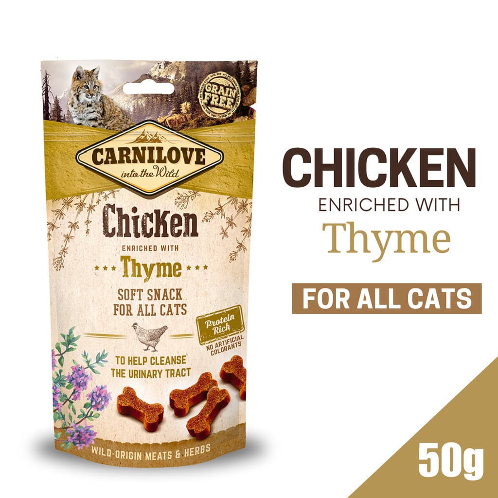 Carnilove Soft &amp; Crunchy Snacks 50g For All Cats - Expiration 11/2024 - Chicken Thyme variant